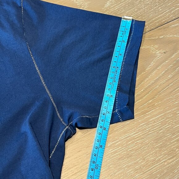 Literature Noir RARE Tee Womens Medium Blue Pulp Fiction Foil THE BEAUTIFUL FALL - Picture 9 of 12